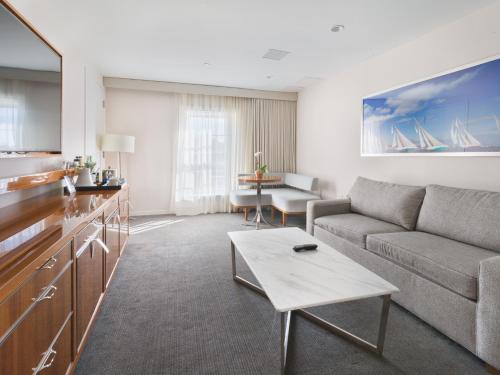 Classic One-Bedroom Suite