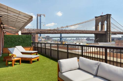 Seaport King Suite
