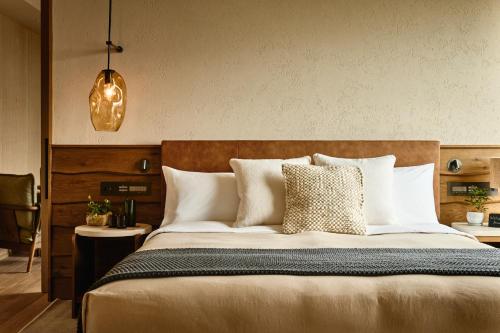 Junior Suite with Garden View