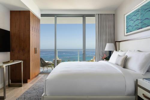 Premier Three-Bedroom Suite with Ocean View