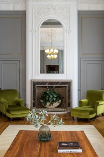 King Suite