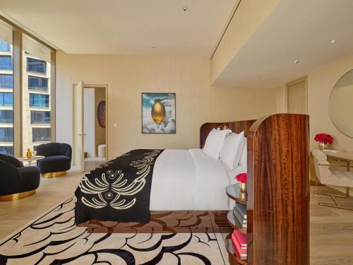 Hudson Signature One-Bedroom Suite