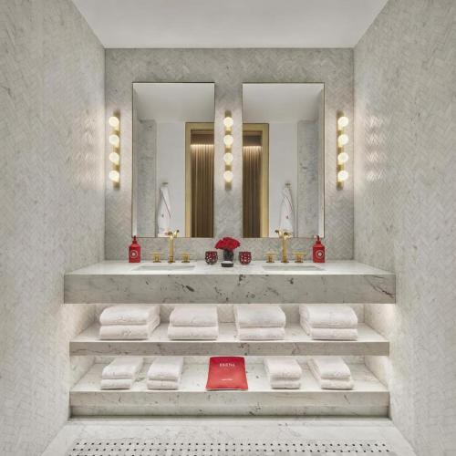 Classic One-Bedroom Suite