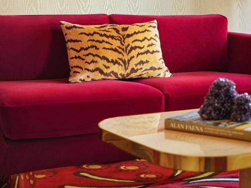 High Line King Junior Suite (ADA)