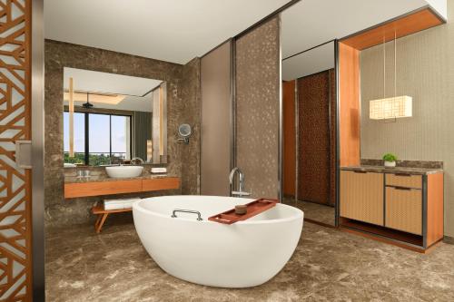 Deluxe Double Room with Two Double Beds and Balcony