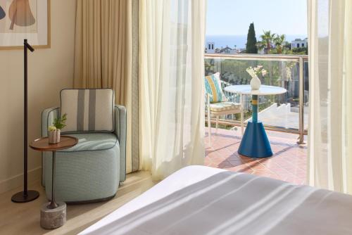 Premium Double or Twin Room - Sea View  (2 Adults + 1 Child)