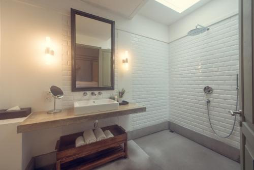 Double Bazaar Bedroom