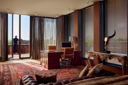Presidential Suite