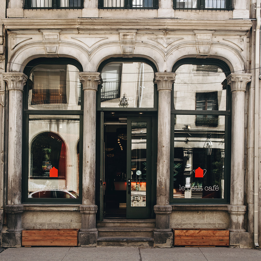 Le Petit Hotel