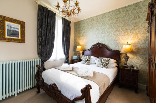 Mini Classic room