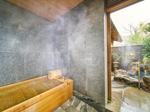 Japanese-Style Room with Open-Air Bath - Annex -