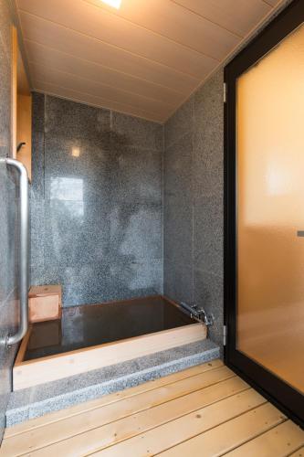 Western-Style Room with Tatami Area with Open-Air Bath - Annex -