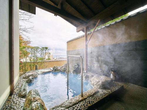 Deluxe Western-Style Room with Tatami Area with Open-Air Bath - Annex -