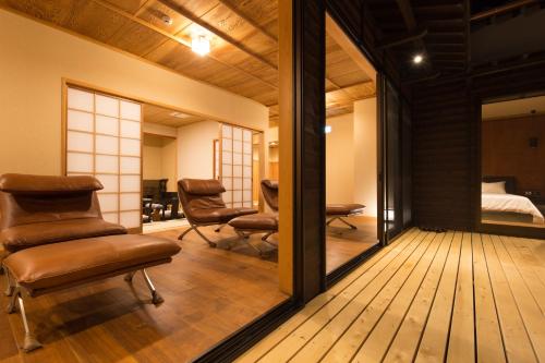 Premium Western-Style Room with Tatami Area with Indoor Bath and Open-Air Bath with Swimming Pool (Only Summer) - Tsutsuji -