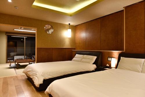 Main Building Japanese Western Room with Indoor Bath