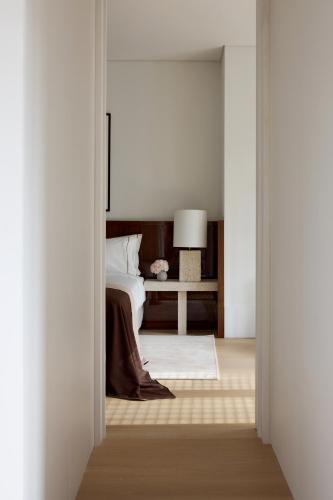 Exclusive Connecting Residence