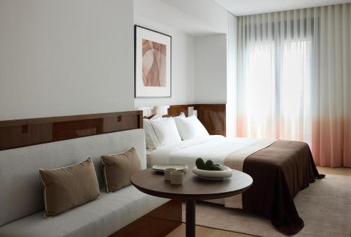 Deluxe Connecting Residence