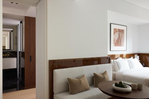 Deluxe Connecting Residence