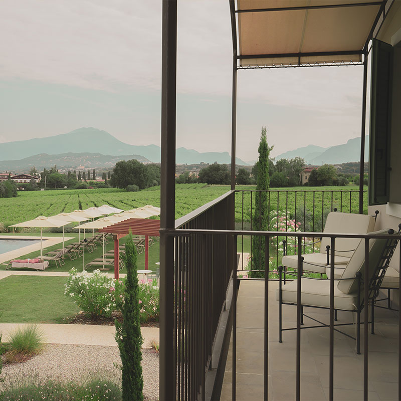 Suite with Lake View