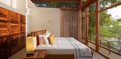 Tri Villa with Pool