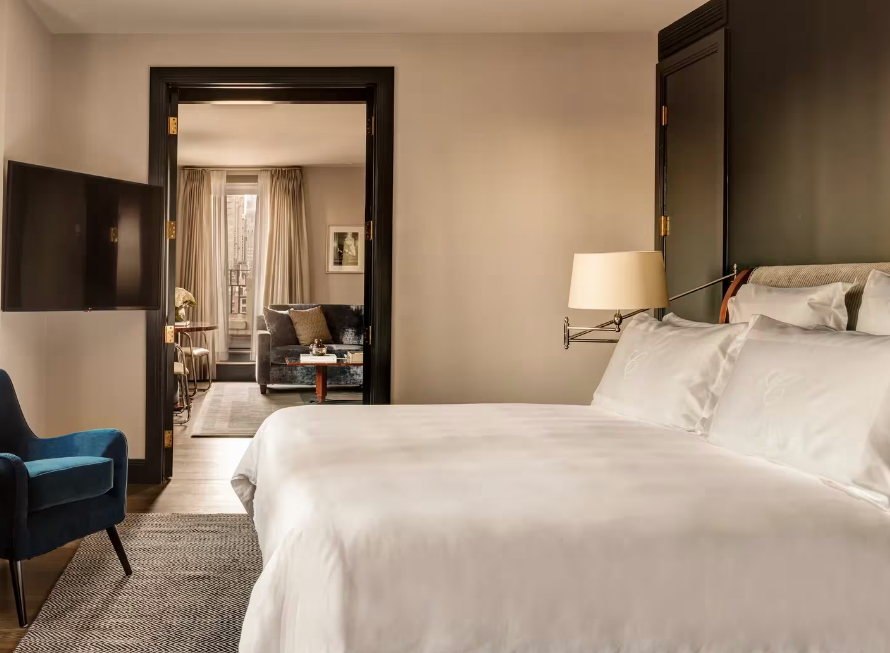Upper East Side Suite - City View