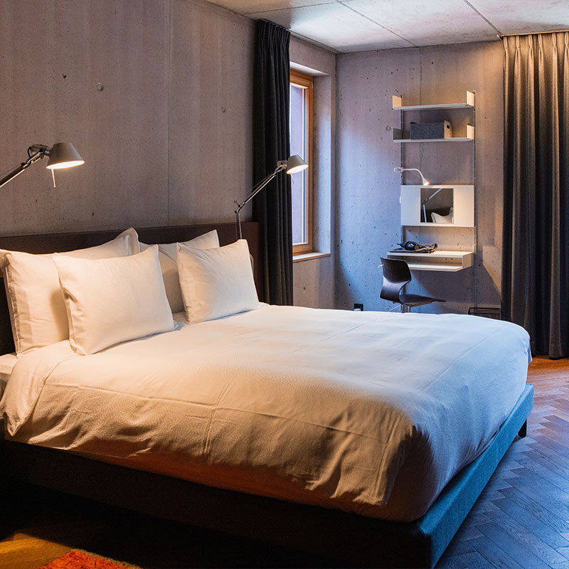 650 hL Room (MI-KING)