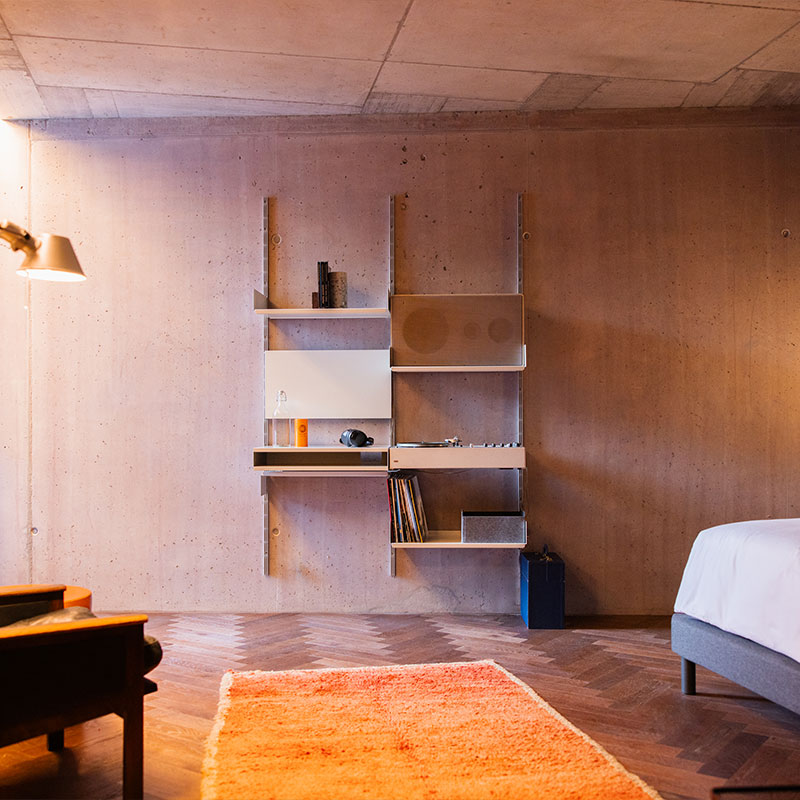 1100 hL Suite with Bathtub (MI-TWTW