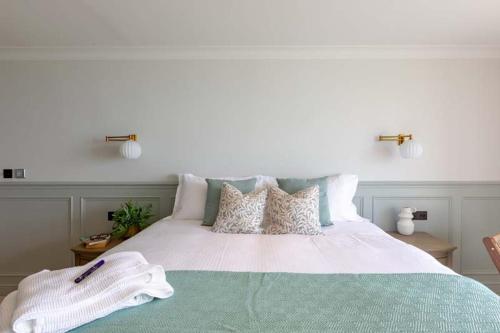 Deluxe Double Room with Sea View