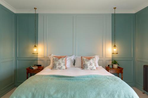 Queen Suite with Sea View