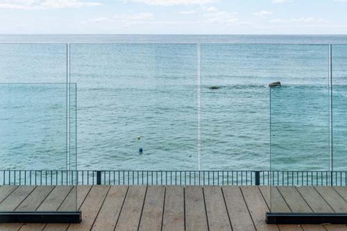 Queen Suite with Sea View