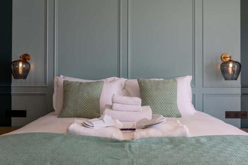 Deluxe Double or Twin Room with Balcony