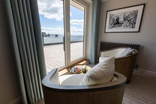 Deluxe Double or Twin Room with Balcony