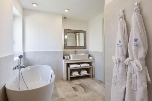 Maddalena Two-Bedroom Suite