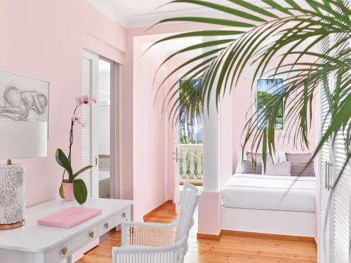 Junior Family Guestroom Sea View