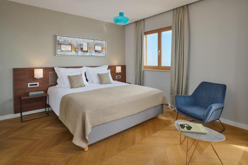 Suite with Balcony - Annex