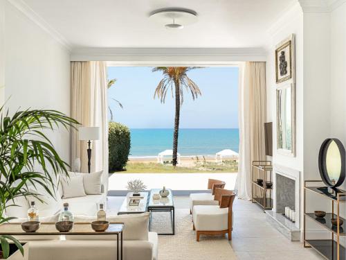 Presidential Beach Residence