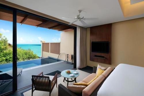 Ocean One-Bedroom Queen Suite with Two Queen Beds, Sofa Bed and Terrace