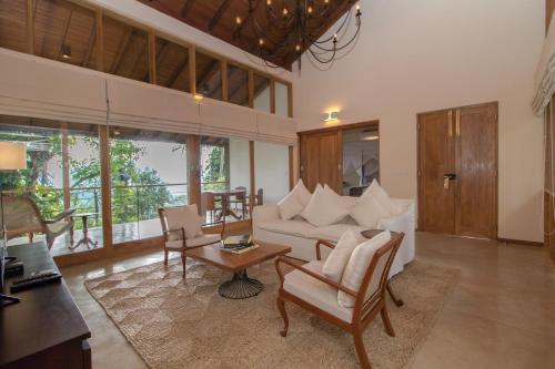 Queen Suite