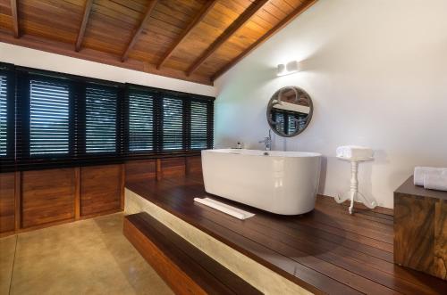 Queen Suite