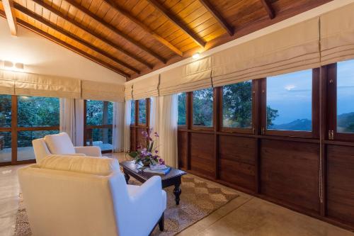 Queen Suite