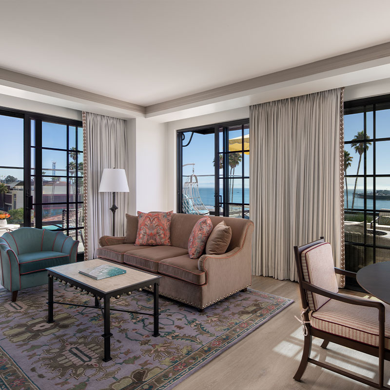 Lighthouse Suite