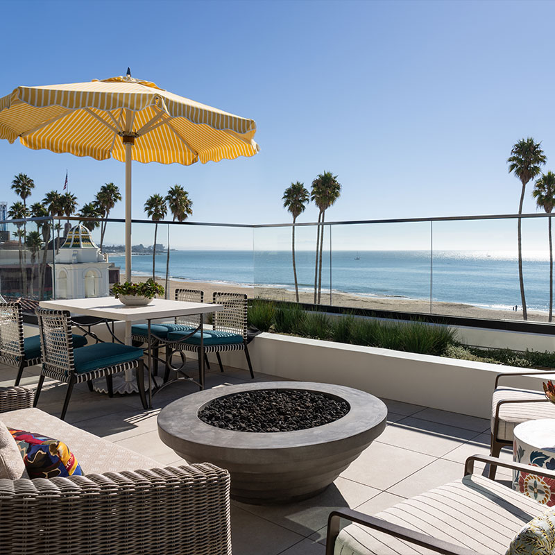 Lighthouse Suite