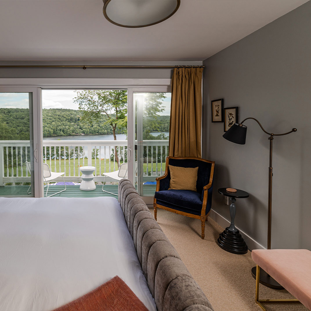 Lake View King with Balcony