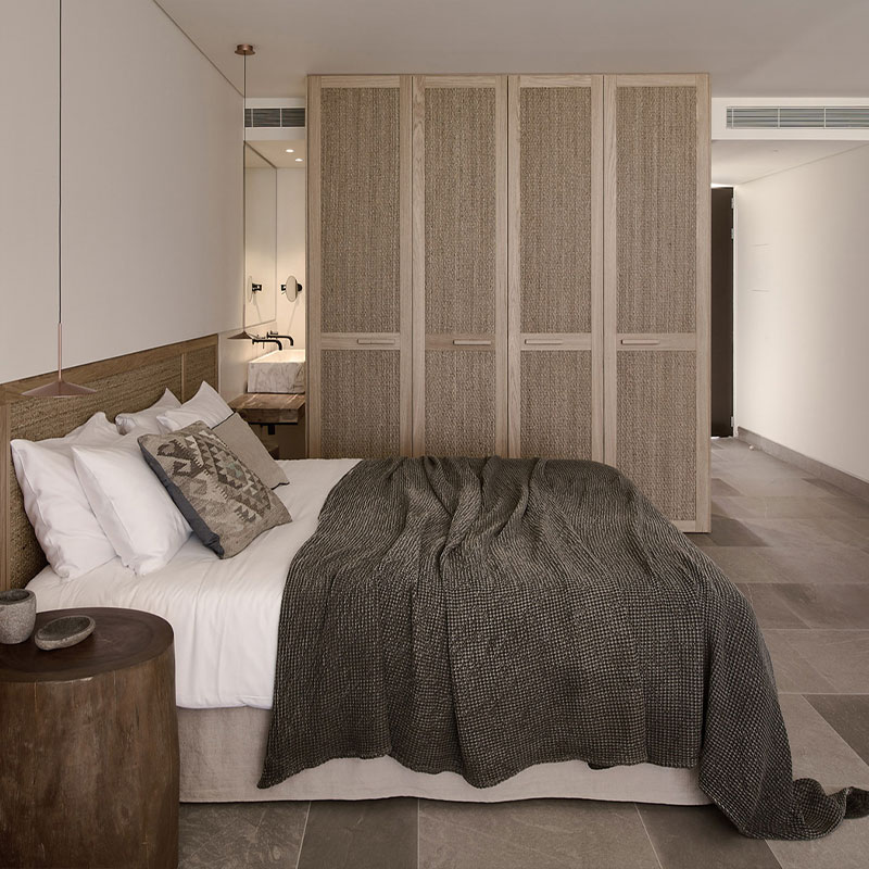 Junior Suite Inland View