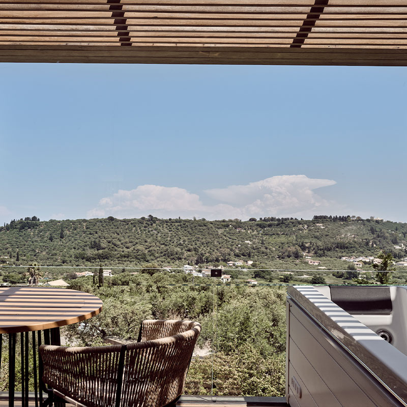 Junior Suite Inland View