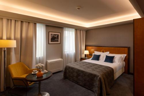 Classic Single Room