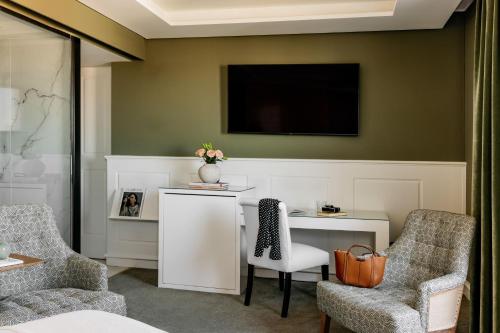 Supreme Room with City View