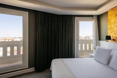 Supreme Room with City View