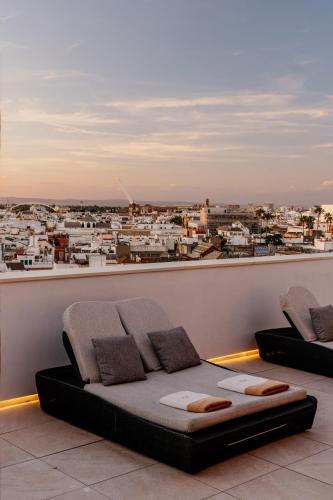 Presidential Penthouse Suite Red Level