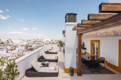 Presidential Penthouse Suite Red Level